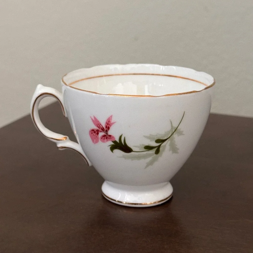 Vintage Colclough Bone China TeaCup Saucer Pink Floral Gold Trim Made in England